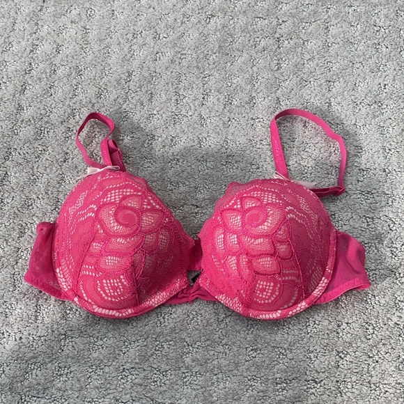 Lot of 3 Pretty Bras 34A Betsey Johnson - Picture 4 of 4